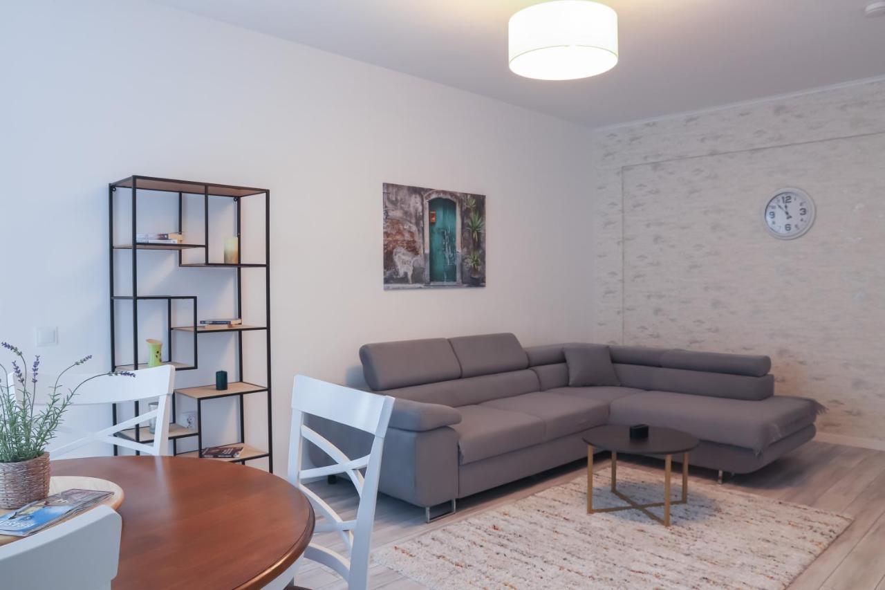 Stars Apartment Brasov Luaran gambar
